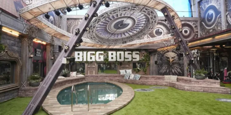 Bigg Boss 17 : देखिये किस पर बरसें सलमान खान और किसे किया एलिमिनेट
